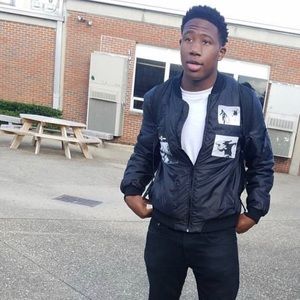 Meet your Posher, Tyrail